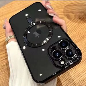 IPhone 15 Pro MagSafe Case - Clear and Black